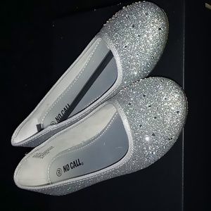 Girls dress shoes NEVER WORN